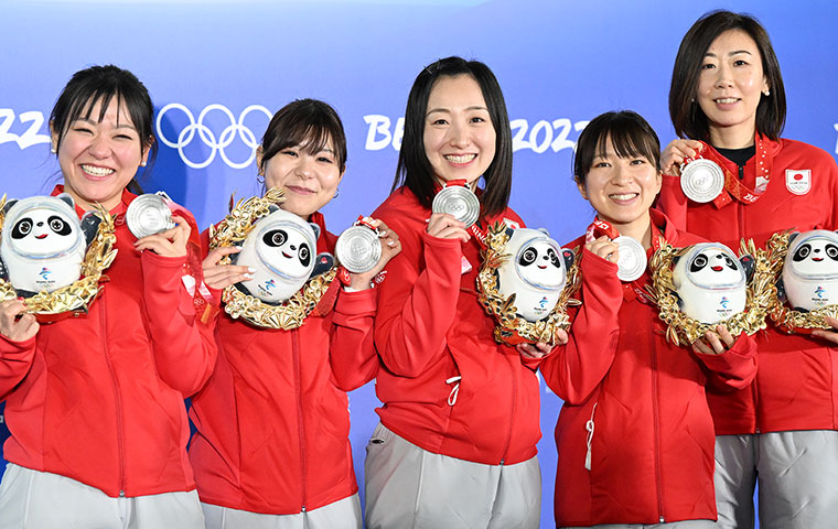 Chinami Yoshida: The Determination Behind the Shining Smile in Curling at Beijing Olympics