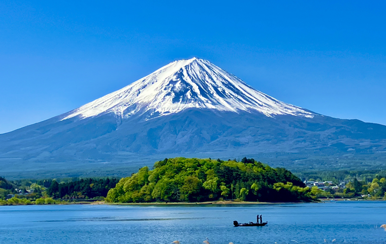 Sacred Fuji Faces a New Trial: Confronting Overtourism